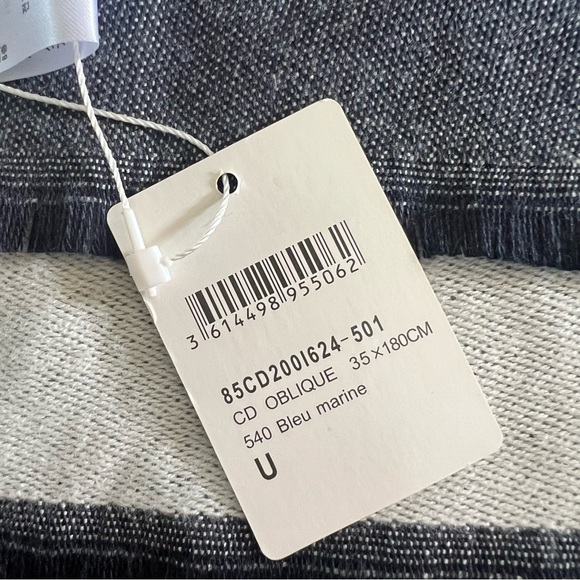 Christian Dior Oblique Bleu Marine scarf. Beautiful and so soft! Still has tags! - Picture 3 of 6